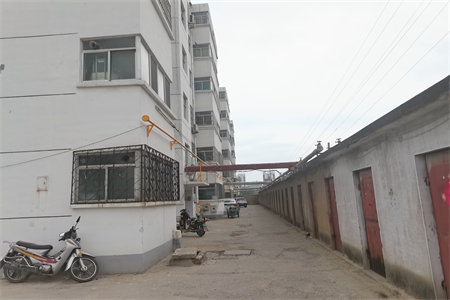 城北翠湖天地精装3室2厅2卫证满两年两室一厅朝阳